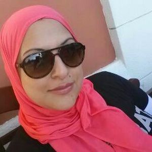 Meet your Posher, Halah